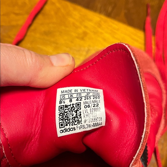 Adidas Red and Black Men's Sneakers, man 8.5, woman about 10, red leather, suede - Picture 7 of 12
